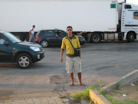 Younes Talyani sur la route en retoure de l'italie