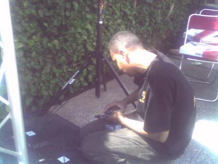 Joe hani en plein boulot